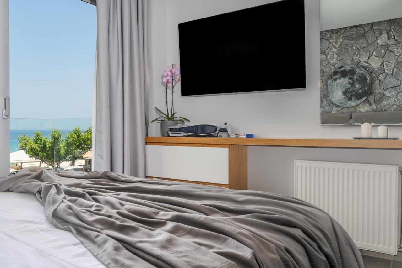 Sunrise Rent Rooms Amoudi Exteriér fotografie