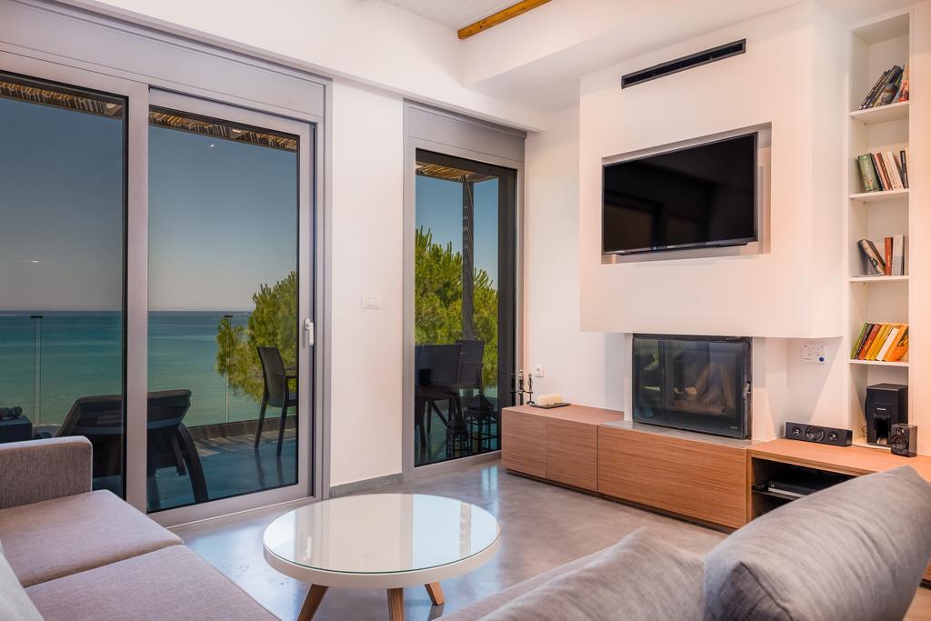 Sunrise Rent Rooms Amoudi Exteriér fotografie