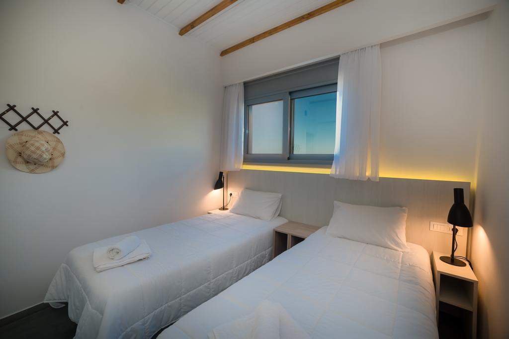 Sunrise Rent Rooms Amoudi Exteriér fotografie